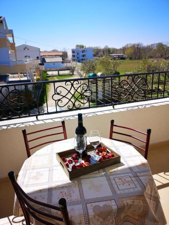 Berin Apartments Ulcinj Luaran gambar