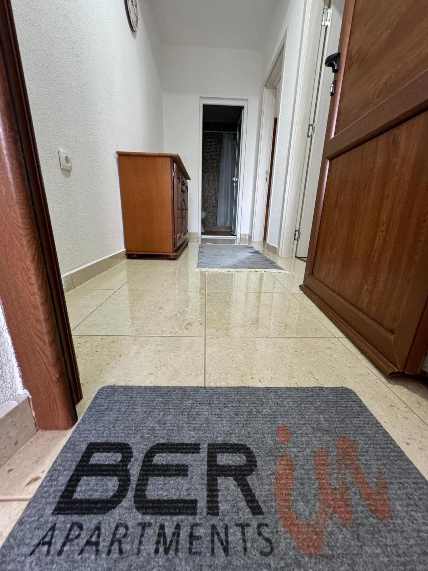 Berin Apartments Ulcinj Luaran gambar