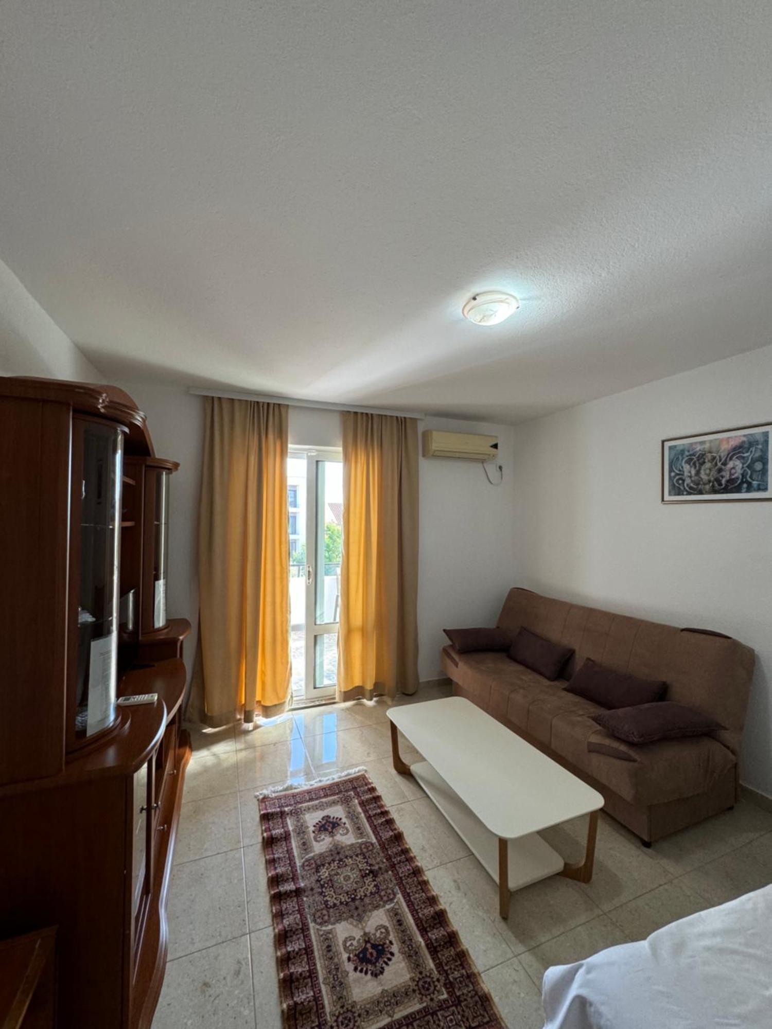 Berin Apartments Ulcinj Luaran gambar
