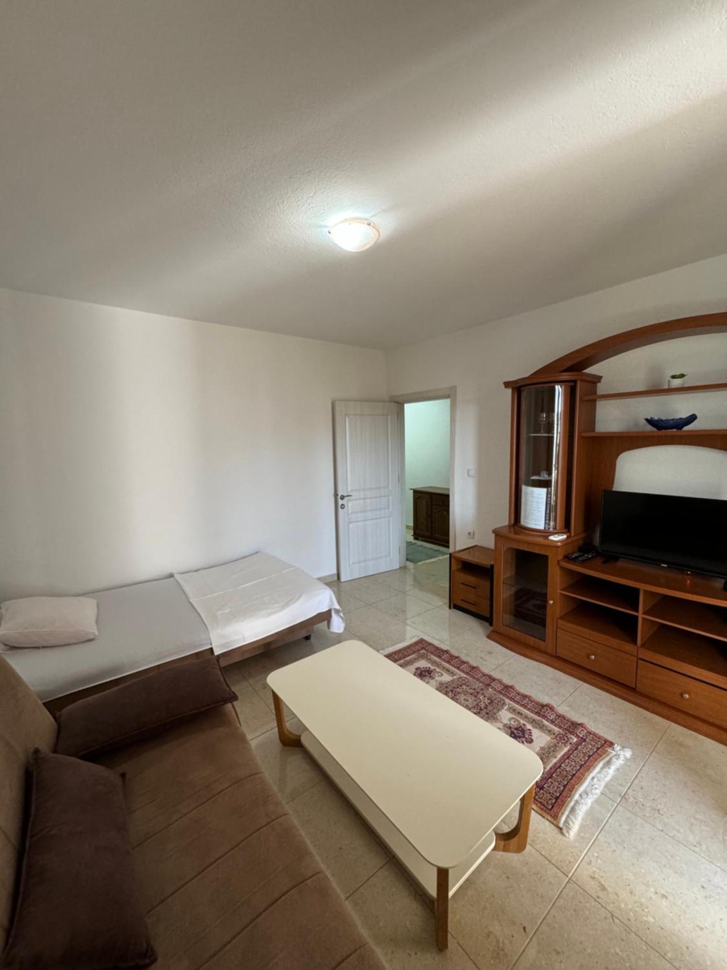 Berin Apartments Ulcinj Luaran gambar